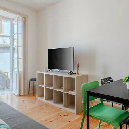 Lovely 3bdr By Vinum 1890 Daire